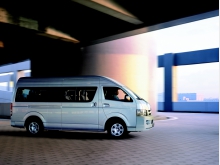 Фото Toyota Hiace 2.7 MT №2